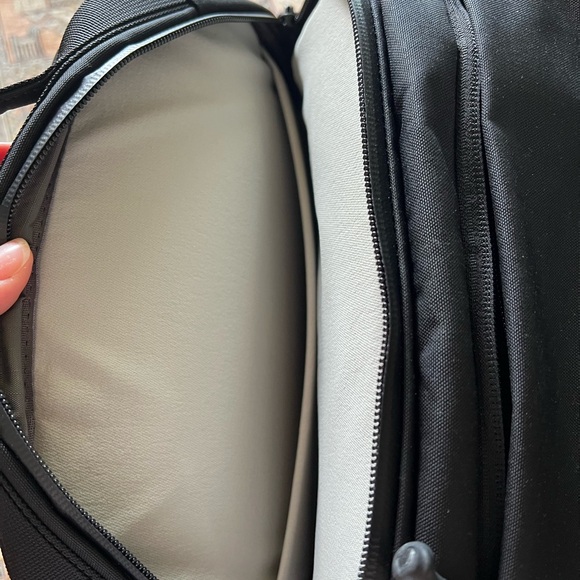 Yeti Ranchero 27L - Picture 3 of 6